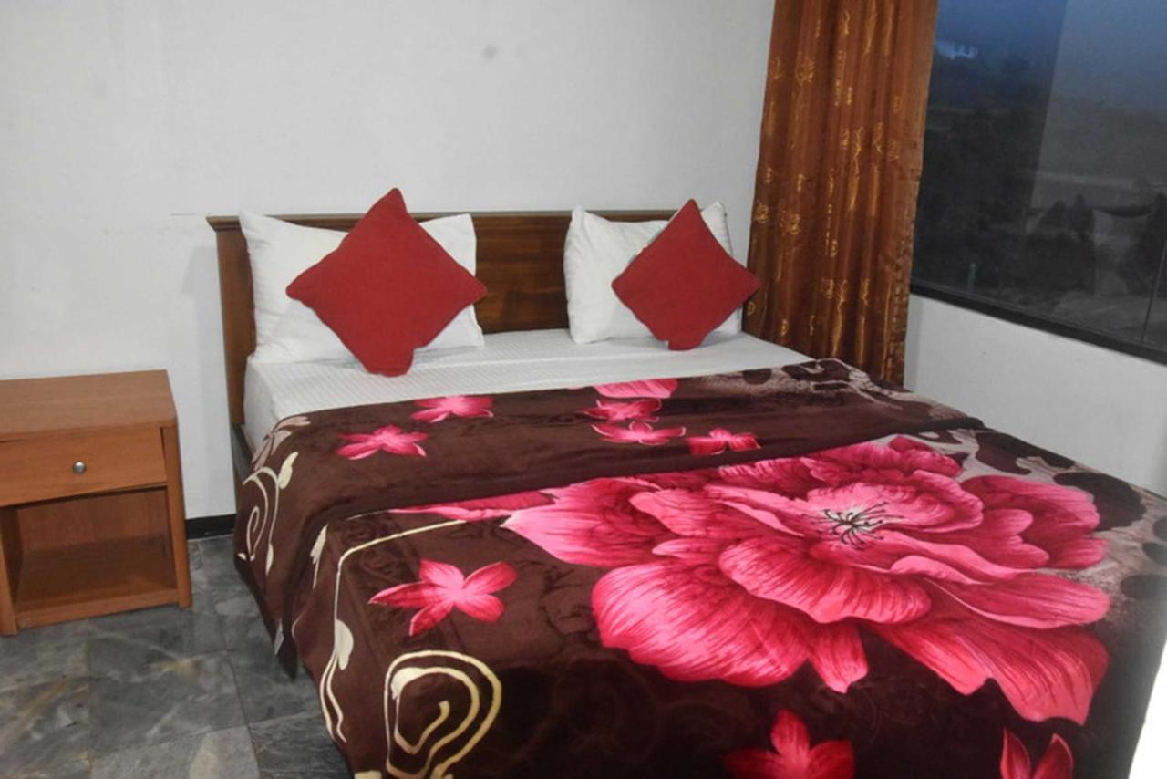 Unique View Nuwaraeliya Hotel Nuwara Eliya Esterno foto