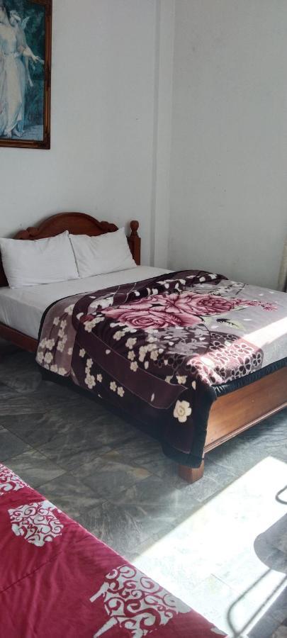 Unique View Nuwaraeliya Hotel Nuwara Eliya Esterno foto